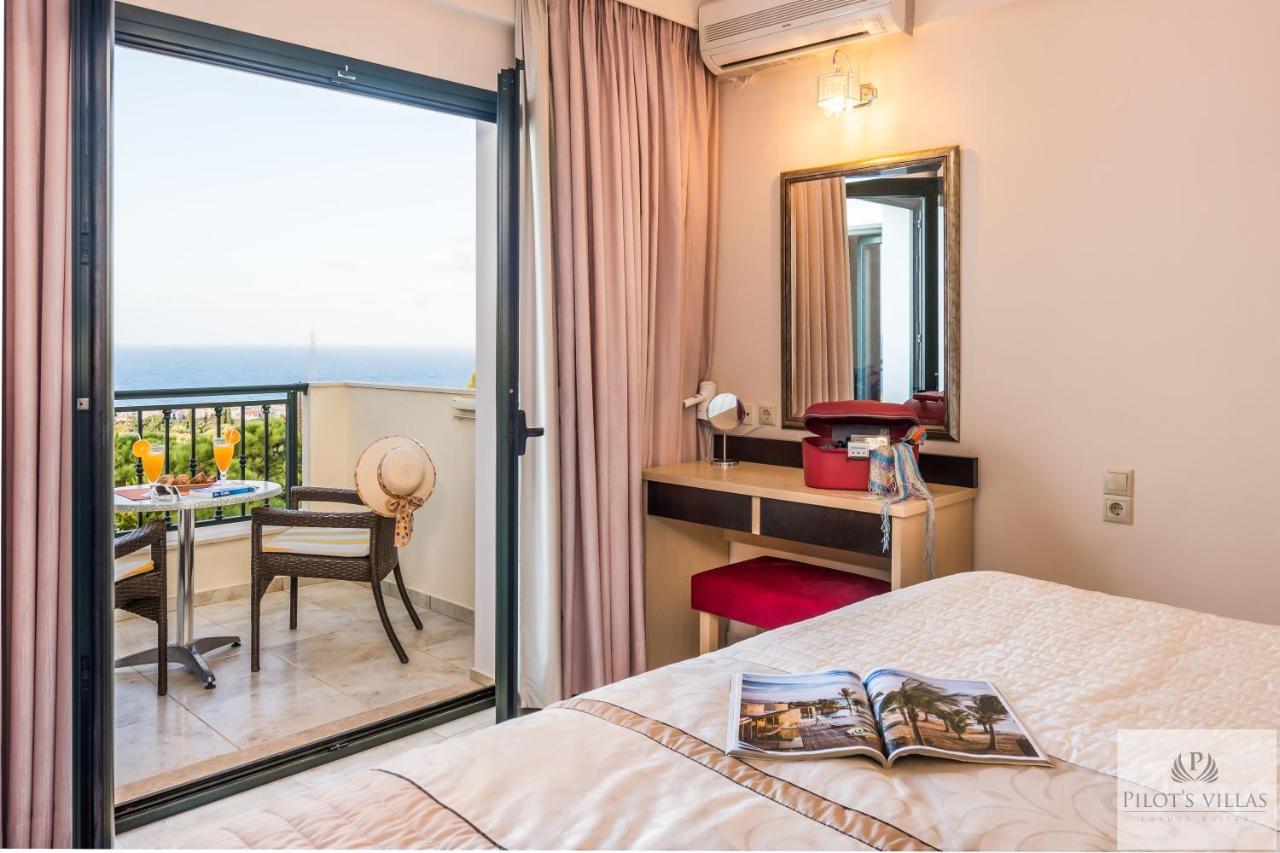 Pilot'S Villas Luxury Suites Hersonissos  Exteriör bild