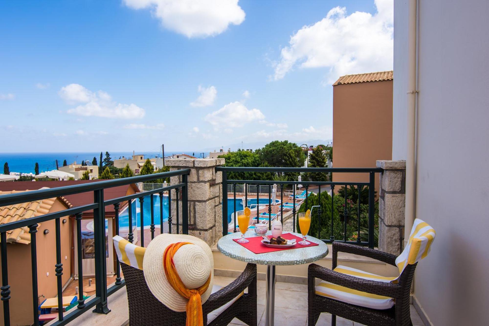 Pilot'S Villas Luxury Suites Hersonissos  Exteriör bild
