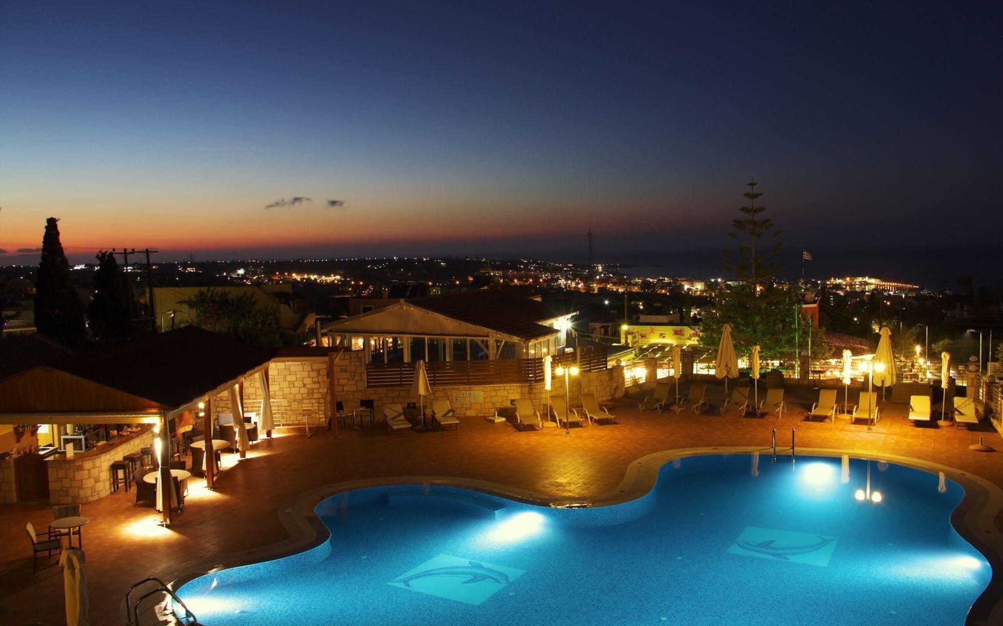 Pilot'S Villas Luxury Suites Hersonissos  Exteriör bild